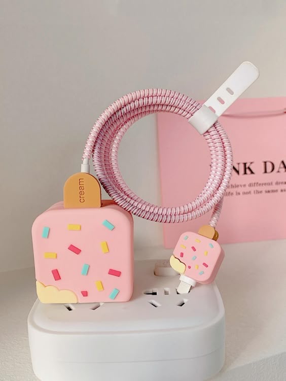 کاور شارژر سیلیکونی آداپتور و محافظ کابل